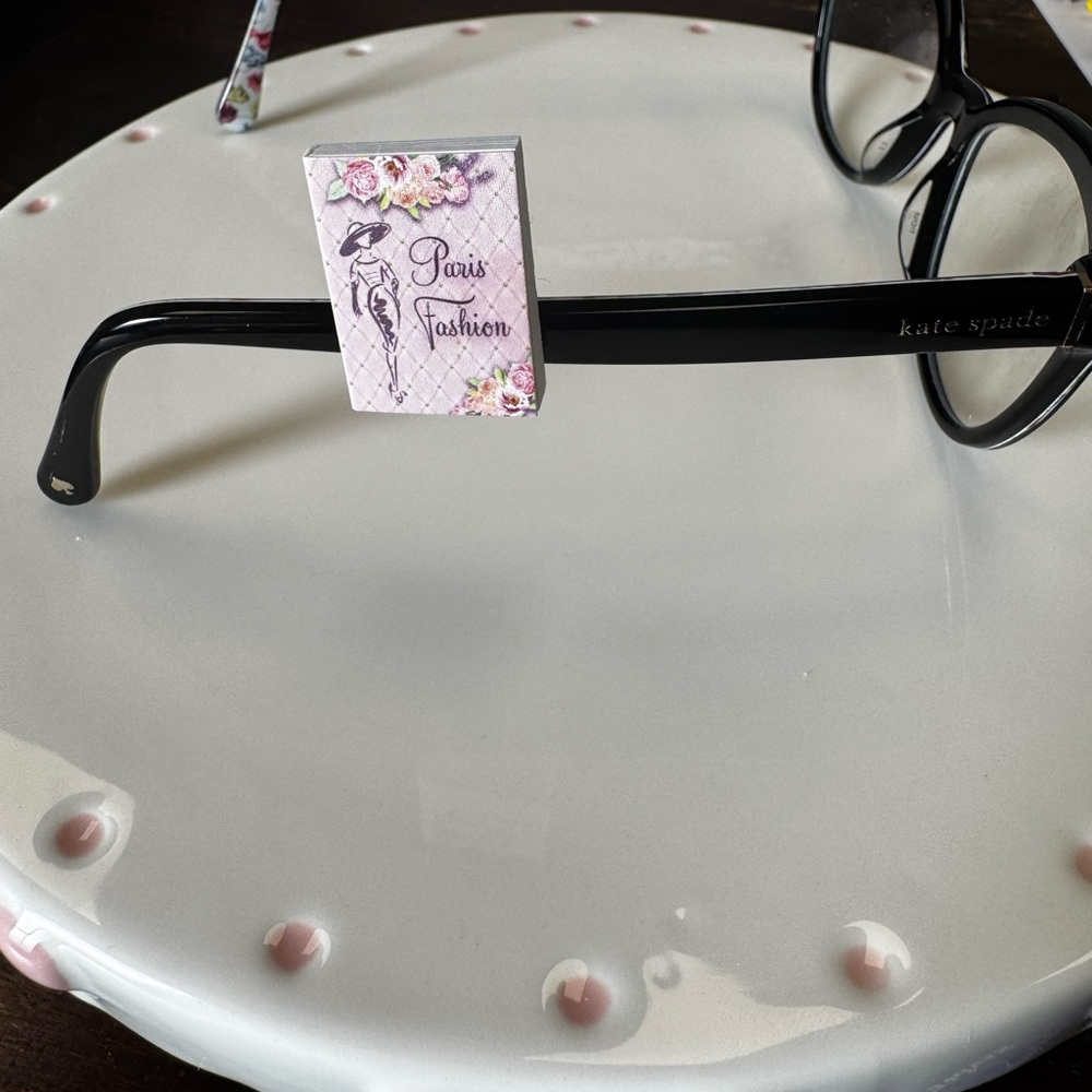 Pink Paris Fashion Notebook Glasses Decor
